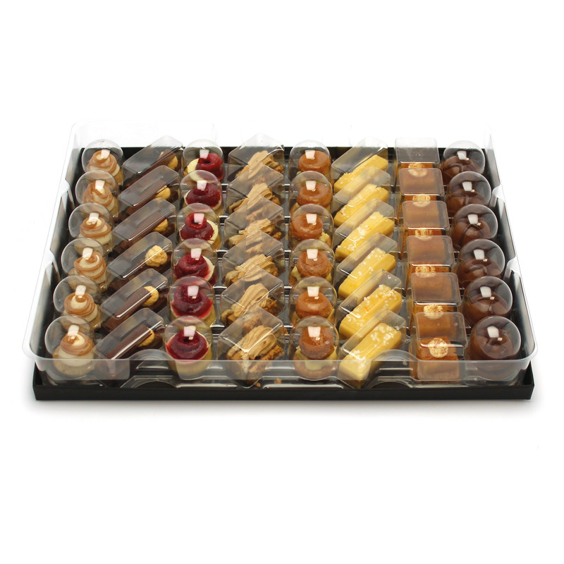 ❆ Sweet petits fours 3/1Haute Couture3/1 48x±12g on tray