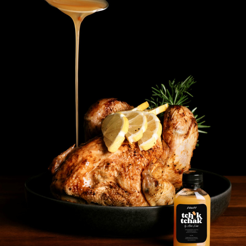 Tchik tchak seasoning sauce with sesame, chilli, soja PET bottle 730ml
