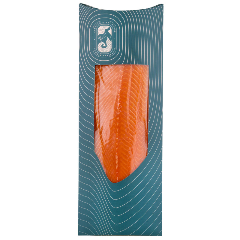 Saumon fumé d'Écosse entier a/ peau ±1,4kg