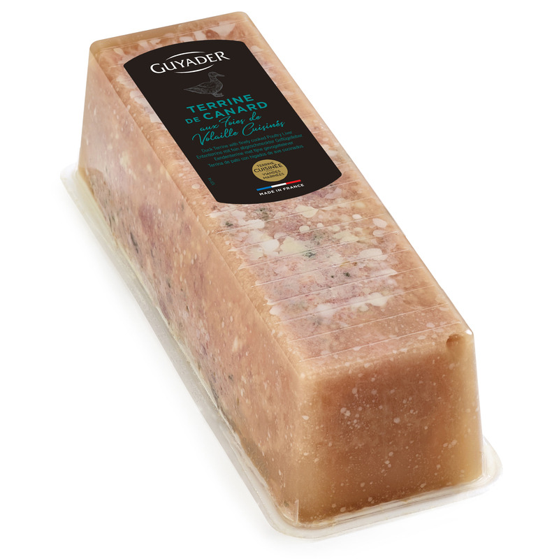 Terrine de canard aux foies de volailles cuisinés 840g
