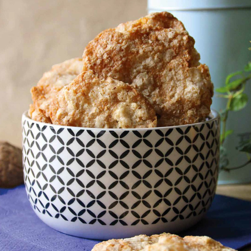 Almond crunchy biscuits box 130g