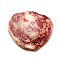 Semi-trimmed cushion of veal vacuum packed ±5kg ⚖
