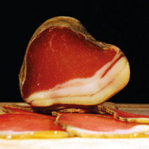 A Castagna lonzo with fat LPF from Corse vacuum packed ±1.2kg