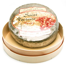 Farmhouse Saint Nectaire PDO raw milk wooden box 1.6kg