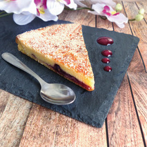 Coconut and raspberry tart 1 portion 140g
