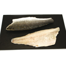 ❆ Bass fillet with skin 140/160 box 3kg