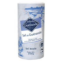 Dried fine Guérande salt in pourer container 250g