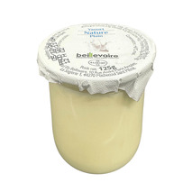 Plain yoghurt in a glass pot 125g