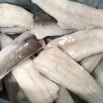 ❆ Cape hake fillet skin on boneless MSC 170-220g box 4kg