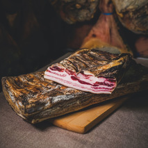 Dry-cured pork belly beech wood smoked French farm pork vacuum-packed ±3kg