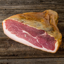 Boneless Auvergne dry ham PGI 18–22 months | Forest-raised pig ±9 kg