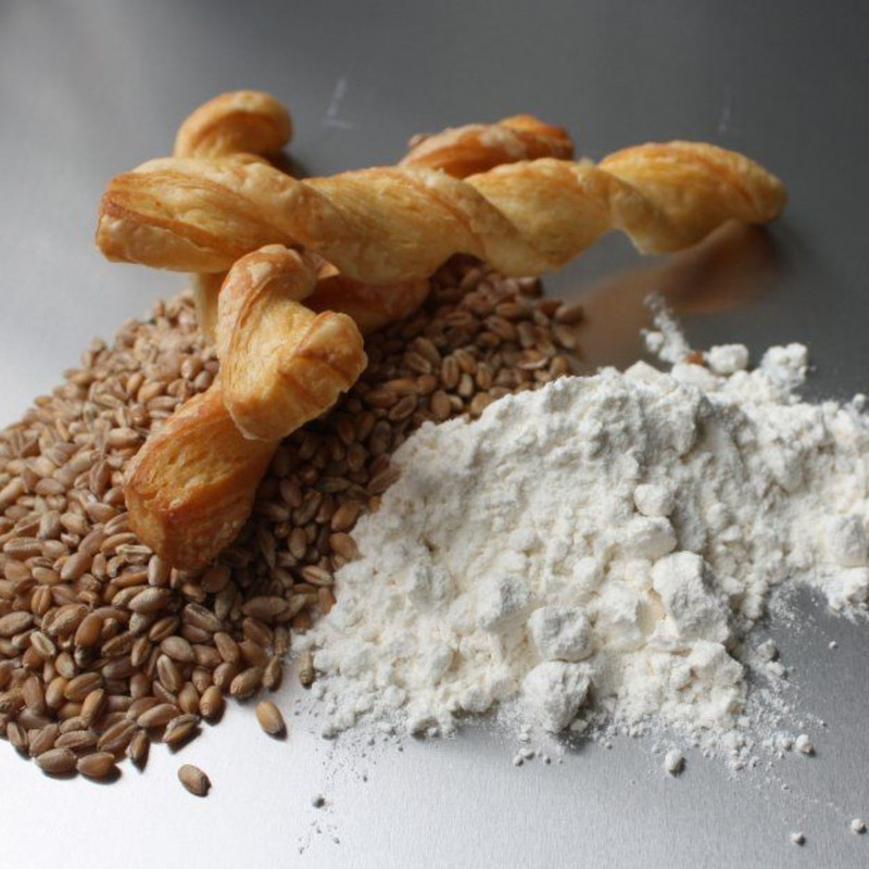 Flûte feuilletée au fromage artisanale pur beurre 125g