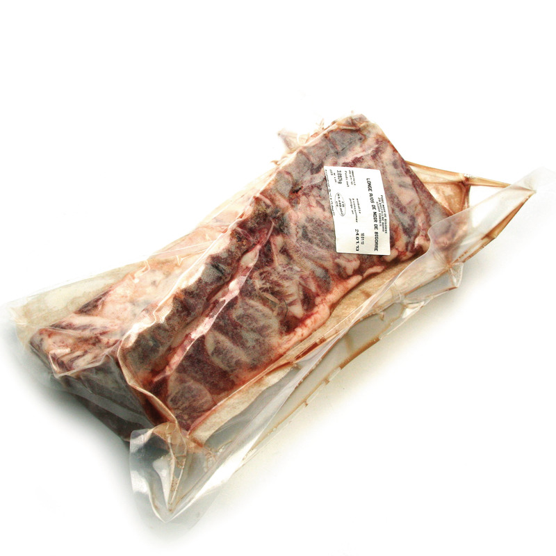 Noir de Bigorre pork loin with bone vacuum packed ±10kg